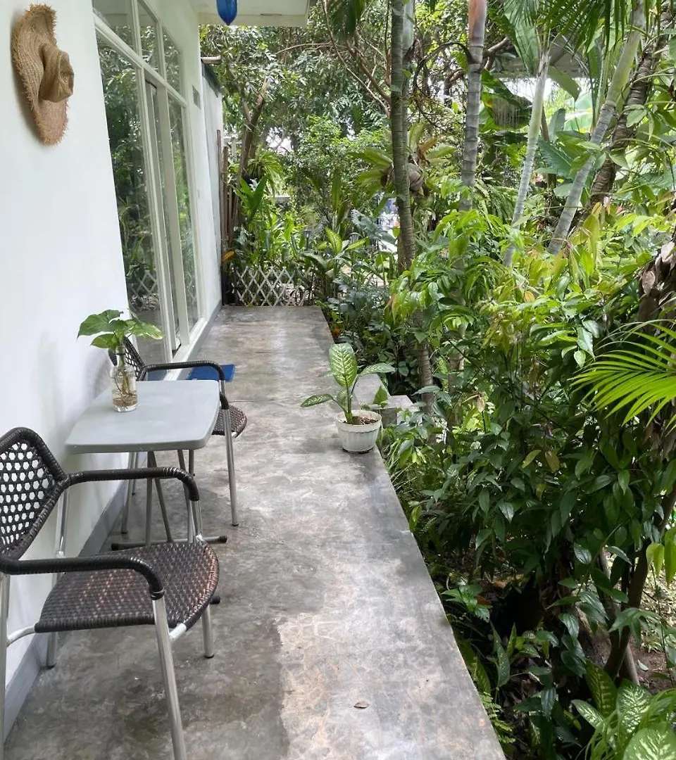 Jimbaran Room 01